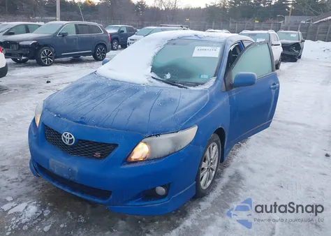 2010 Toyota Corolla S z USA, uszkodzony, nr VIN 2T1BU4EEXAC495808